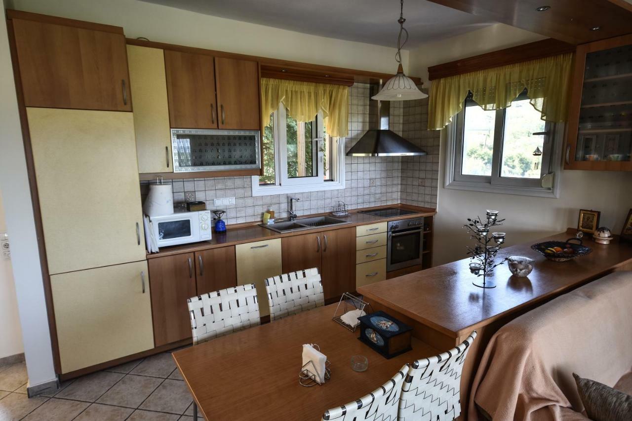 Martha'S Villa Nea Iraklitsa Kültér fotó
