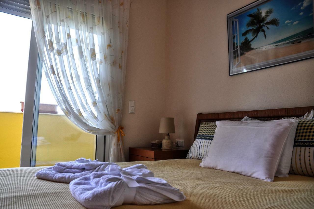 Martha'S Villa Nea Iraklitsa Kültér fotó