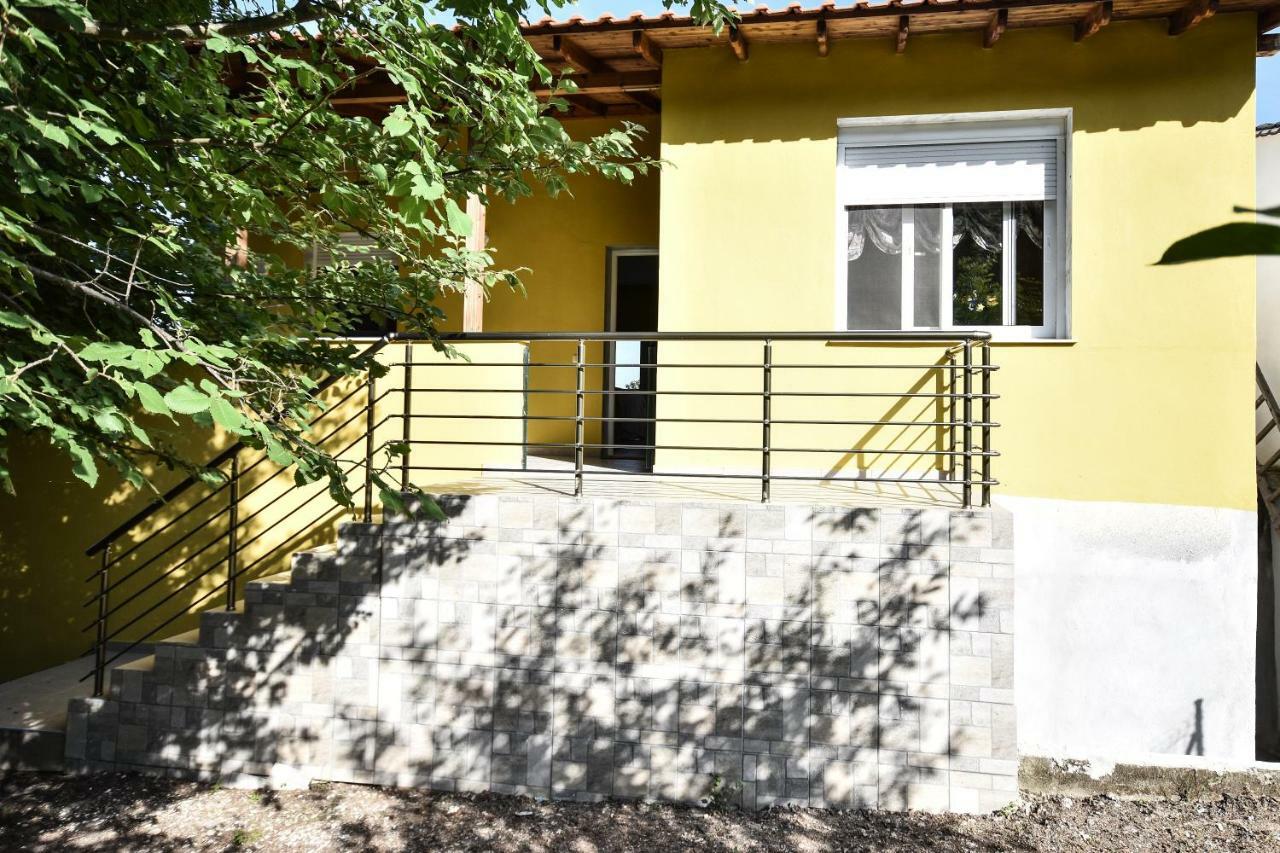 Martha'S Villa Nea Iraklitsa Kültér fotó