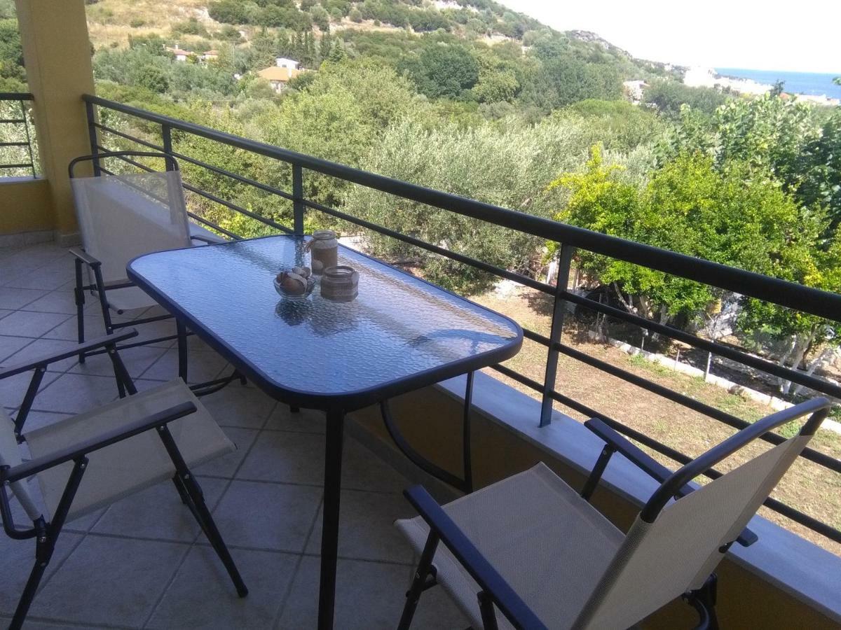 Martha'S Villa Nea Iraklitsa Kültér fotó