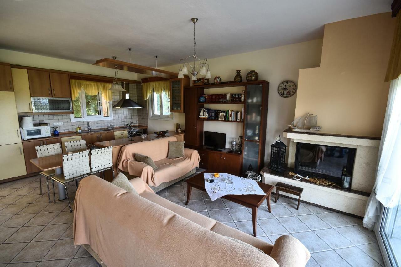 Martha'S Villa Nea Iraklitsa Kültér fotó